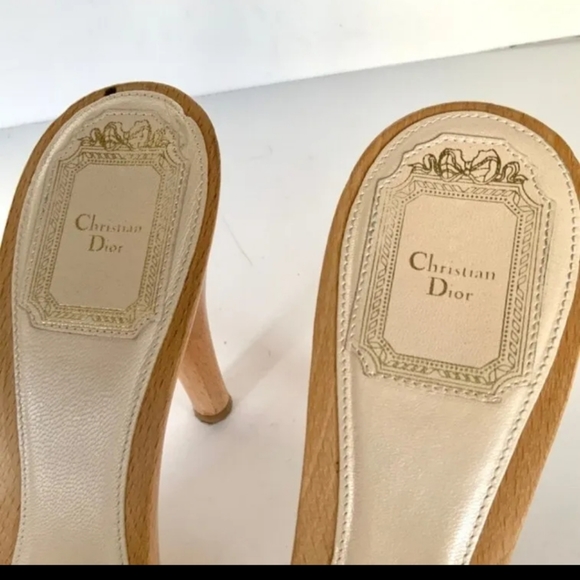 Authentic Dior Clog Gold Heels size 7.5 - Picture 8 of 9